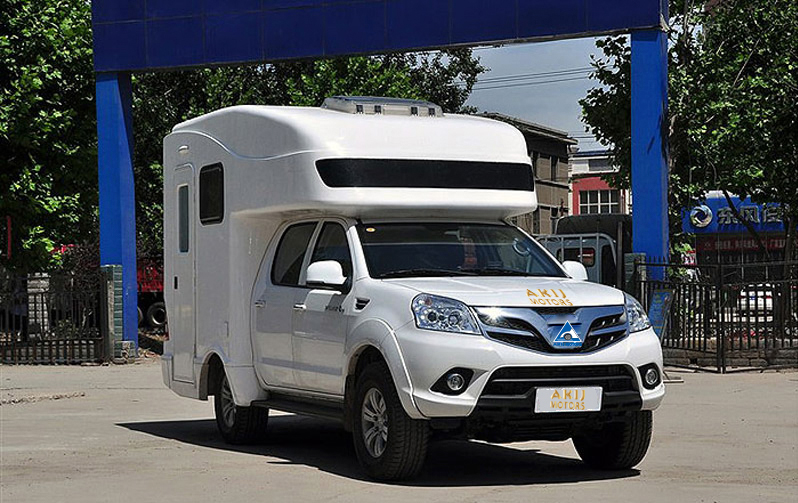 Camper Trailer / Caravan